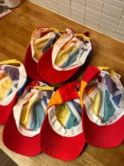 Outlet 6 kpl ropelilippiksiä