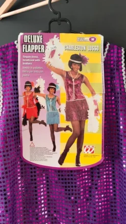 New 1920 -luvun flapper-mekko, koko M