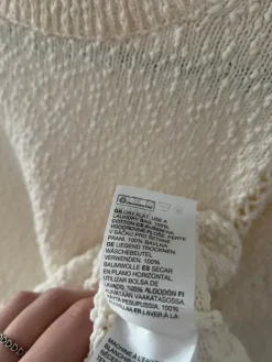 Clearance & Other Stories valkoinen neule