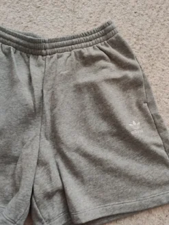 Sale adidas Adidaksen shortsit