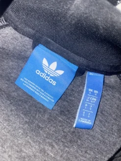 Outlet adidas huppari