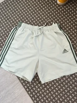 Online adidas Shorts Trainers