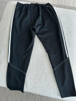 Outlet adidas Tiro 23 Club miesten treenihousut – lähes uudet