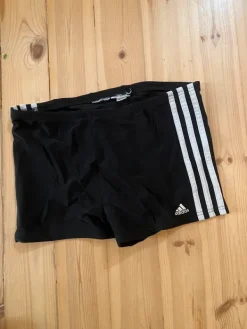 Clearance adidas uimahousut