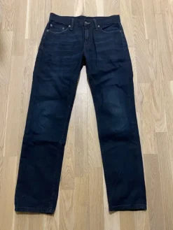 Online Levi Strauss & Co. Ajattomat Levi’s farkut – tummansiniset klassikot