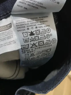 Online Levi Strauss & Co. Ajattomat Levi’s farkut – tummansiniset klassikot