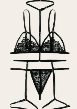 Clearance Alusvaatesetti