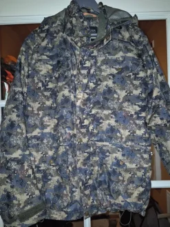 Discount ANAR metsästyspuku. Koko L.