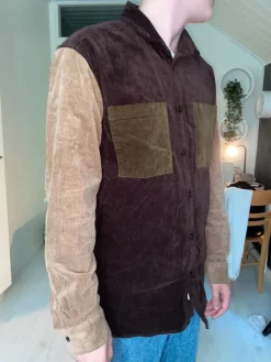 Online Anerkjendt kauluspaita