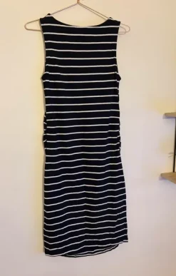 Hot Anna Field äitiysmekko x 2