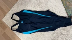 Online Arena uimapuku 46