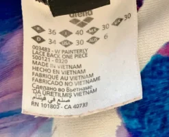 Discount Arena n uimapuku