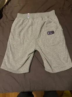 New Asics collegeshortsit