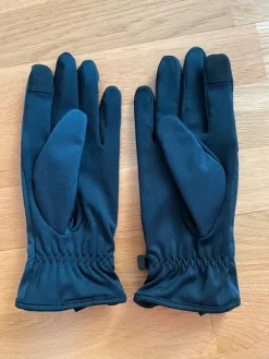 New Asics Thermal Running Gloves