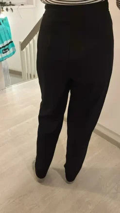 New Aware korkeavyötäröiset housut M