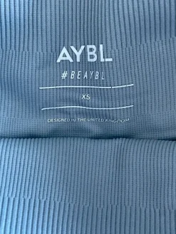 Outlet AYBL -shorts