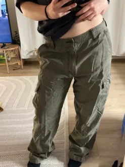 Online Cargo Baggy housut