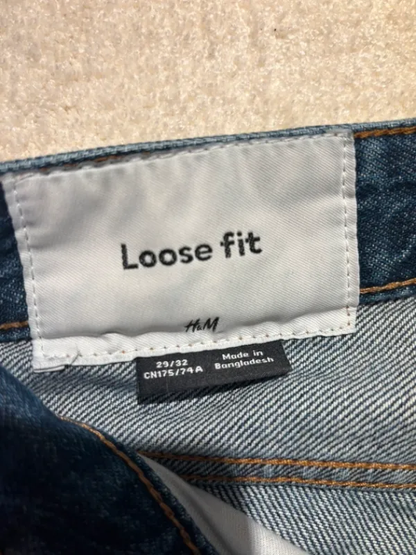 Online H&M baggy jeans