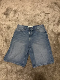 Online Bershka Baggy jorts