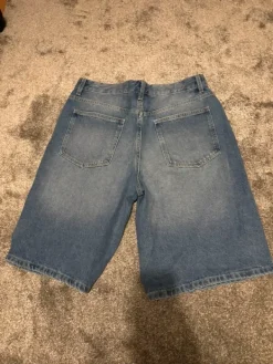 Online Bershka Baggy jorts