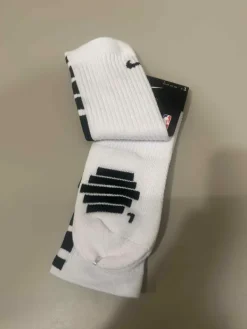 New Baltos NBA kojinės