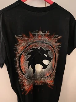 Sale Beast in Black bändi t-paita