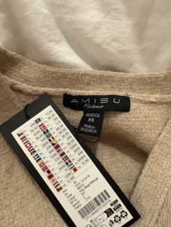 Sale beige villapaita