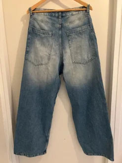 Discount Bershka farkut koko EUR 42