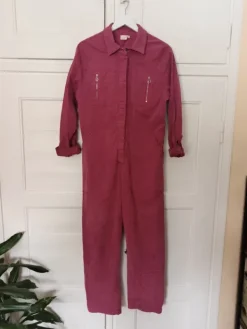 Sale Beyond Nine haalari