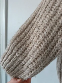 Clearance Bik Bok paksu villasekoite neule