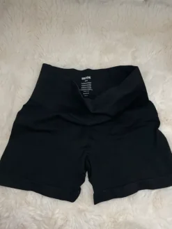 New Bik Bok Bikbok shortsit