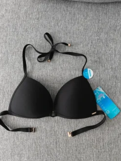Online CENSORED Bikini yläosa