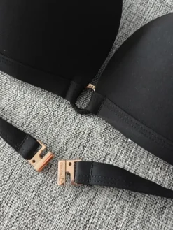 Online CENSORED Bikini yläosa