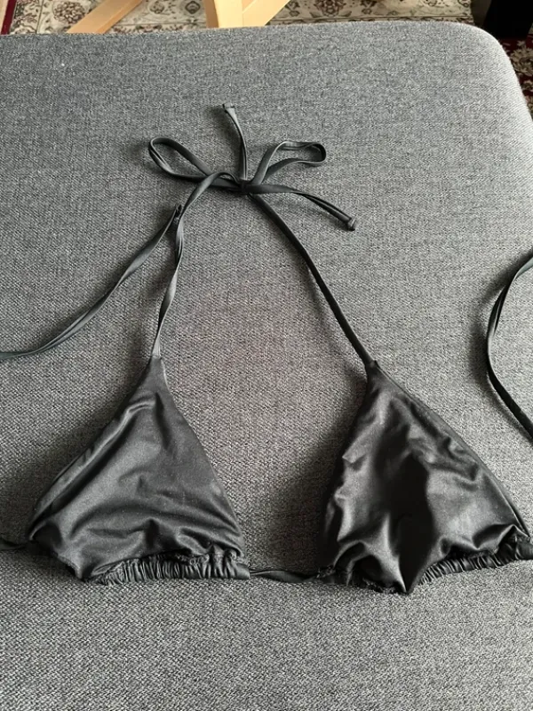 Online Bik Bok Bikinit