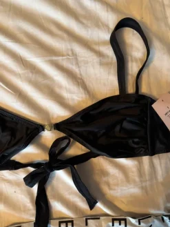 Online Nelly Bikinitopp