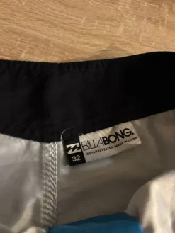 Clearance Billabong shortsit siniset