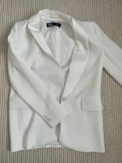 Hot Gina Tricot Bleiseri