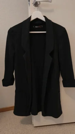 Clearance FB Sister Bleiseri