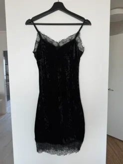 Online Bik Bok Bodycon mekko