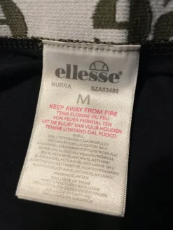 Sale Bokserki ellesse z krótkimi nogawkami M