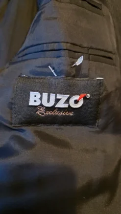 Discount buzo tummanharmaa raidallinen puku