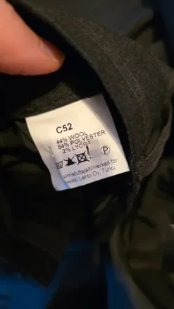 Discount buzo tummanharmaa raidallinen puku