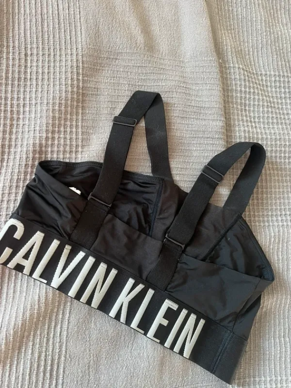 Best Calvin Klein yläosa