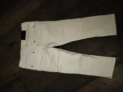 Sale jsfn Caprimittaiset farkut