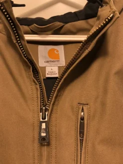 New Carhartt takki