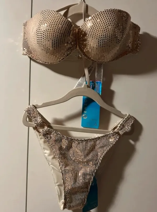 CENSORED Cencored bikini yläosa 75A ja alaosa xs