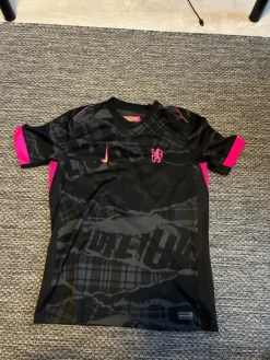 Discount Chelsea jalkapallopaita