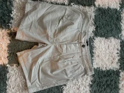 ASOS Design Chinoshortsit