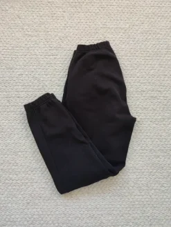 Discount Collegehousut