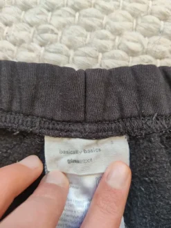 Discount Collegehousut